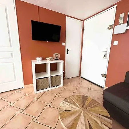 Apartmán T2 Mezzanine 300m Narbonne